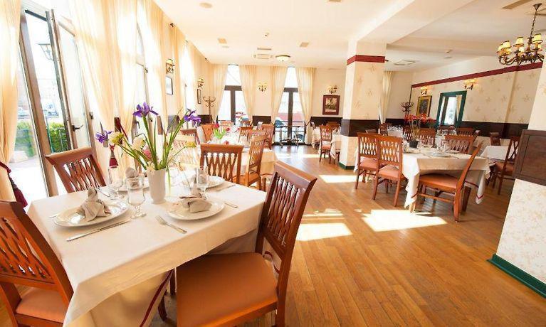 Hotel Ana Arad Bagian luar foto