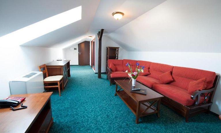 Hotel Ana Arad Bagian luar foto