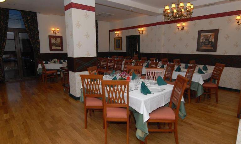 Hotel Ana Arad Bagian luar foto